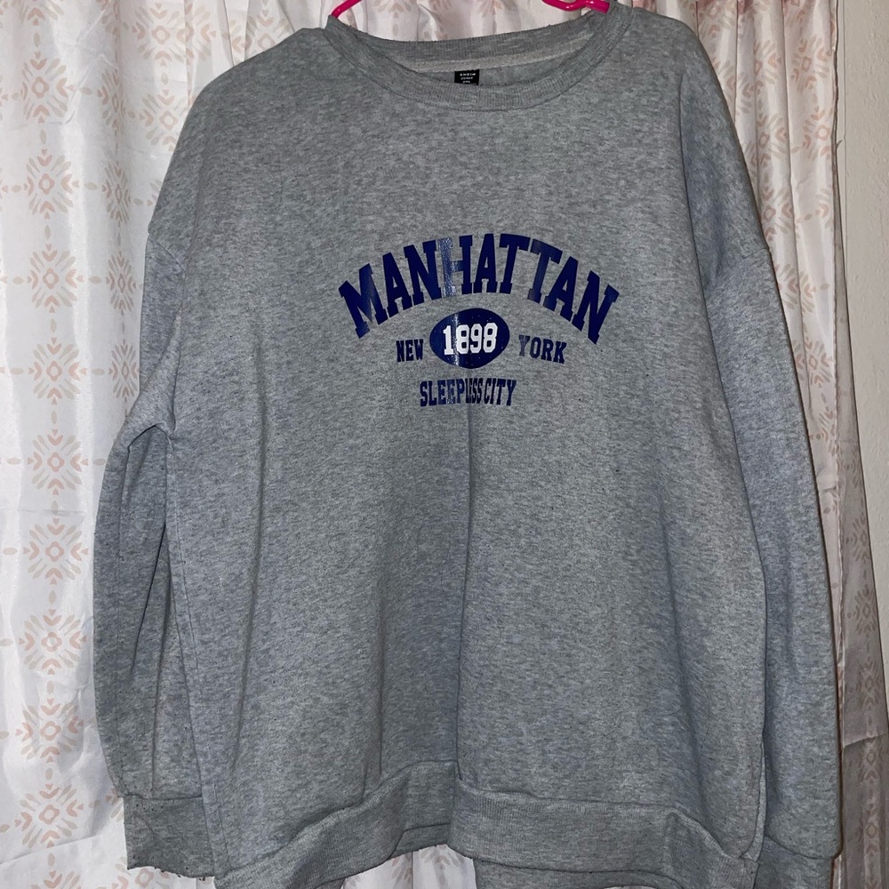 Gray Manhattan Sweatshirt